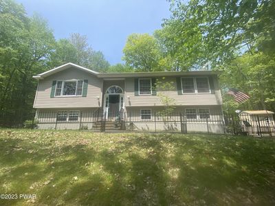 135 Arrowood Dr, Milford, PA, 18337