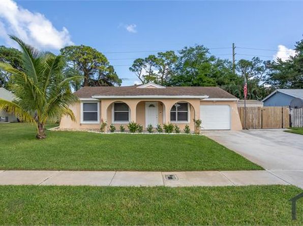 8236 Little Beth Dr E