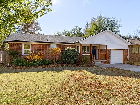 2nd image of 1510 Andover Ct