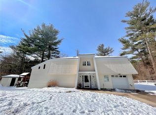 5 Brenda Dr, Coventry, RI 02816