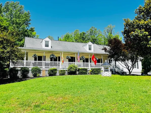 27075 Widow Ln, Mechanicsville, MD 20659