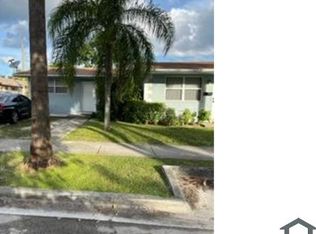 15903 NE 19th Ct, Miami, FL 33162