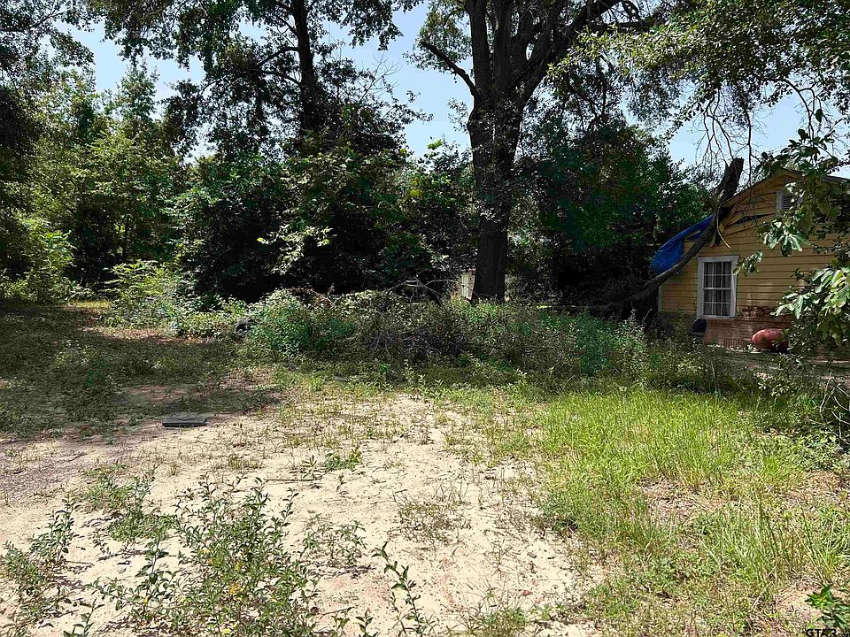 2nd image of 1010 W 30th St