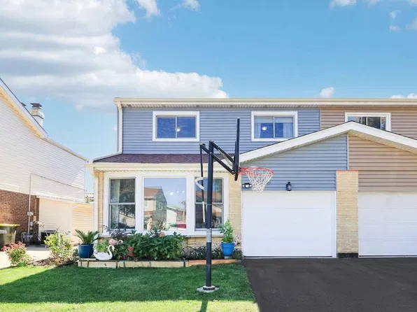 9041 W Oaks Ave, Des Plaines, IL 60016