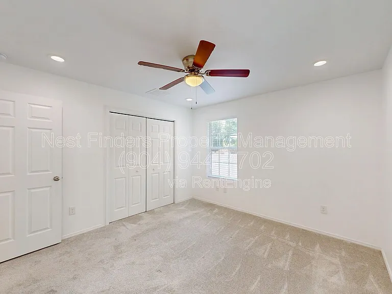 2220 Flesher Ave — Photo 15