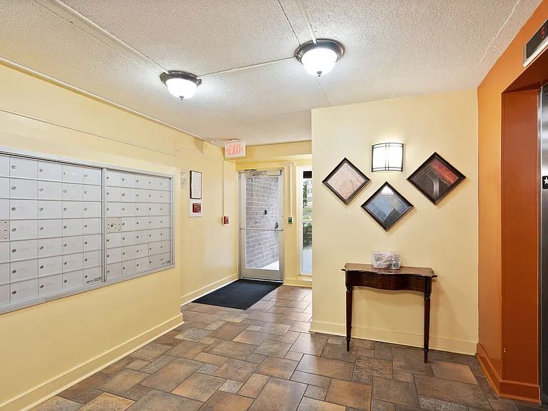60 S Van Dorn St #306 — Photo 34