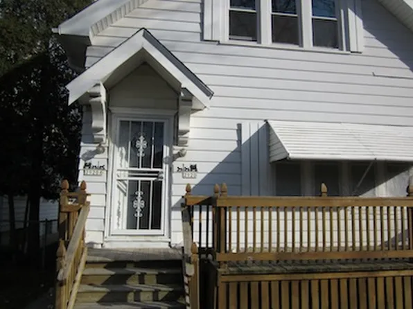 2920 N 44th St, Milwaukee, WI 53210