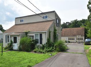 42 Windsorville Rd, Broad Brook, CT 06016