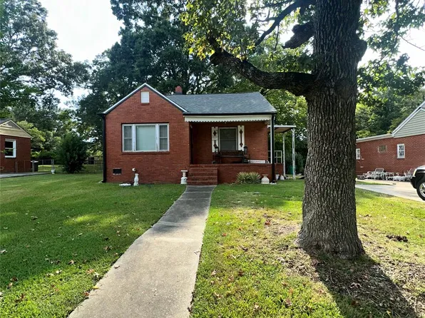 537 Bowman Rd, Charlotte, NC 28217