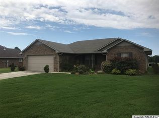 24790 Holland Ln, Athens, AL 35613