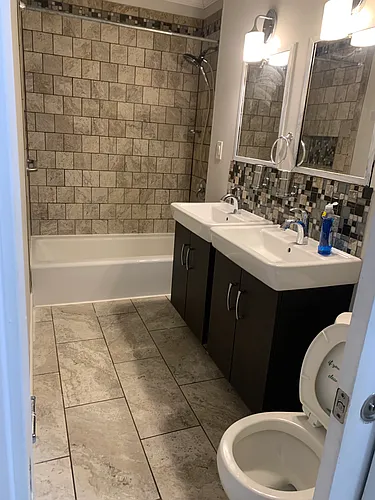 27 Howard Ave #1 Photo 1