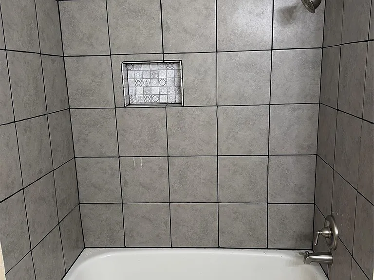 9 Dewthread Ct — Photo 17