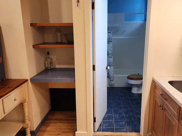 80 Williams St #3C — Photo 14