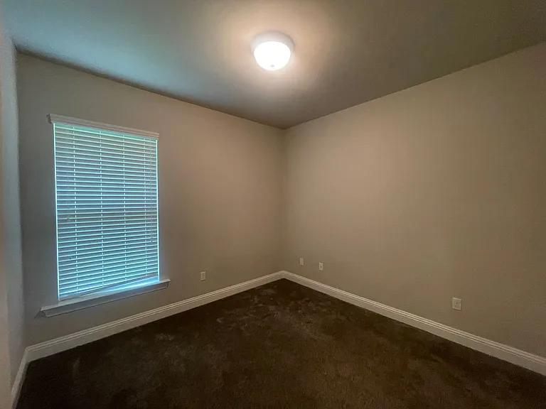 624 Riverscape Dr — Photo 11