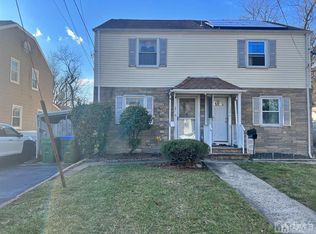 118 Mac Arthur Dr, Edison, NJ 08837