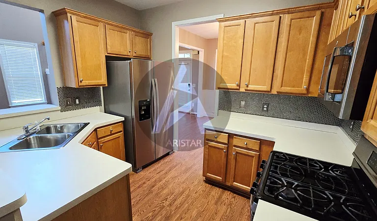 223 Elmbrook Ln — Photo 6