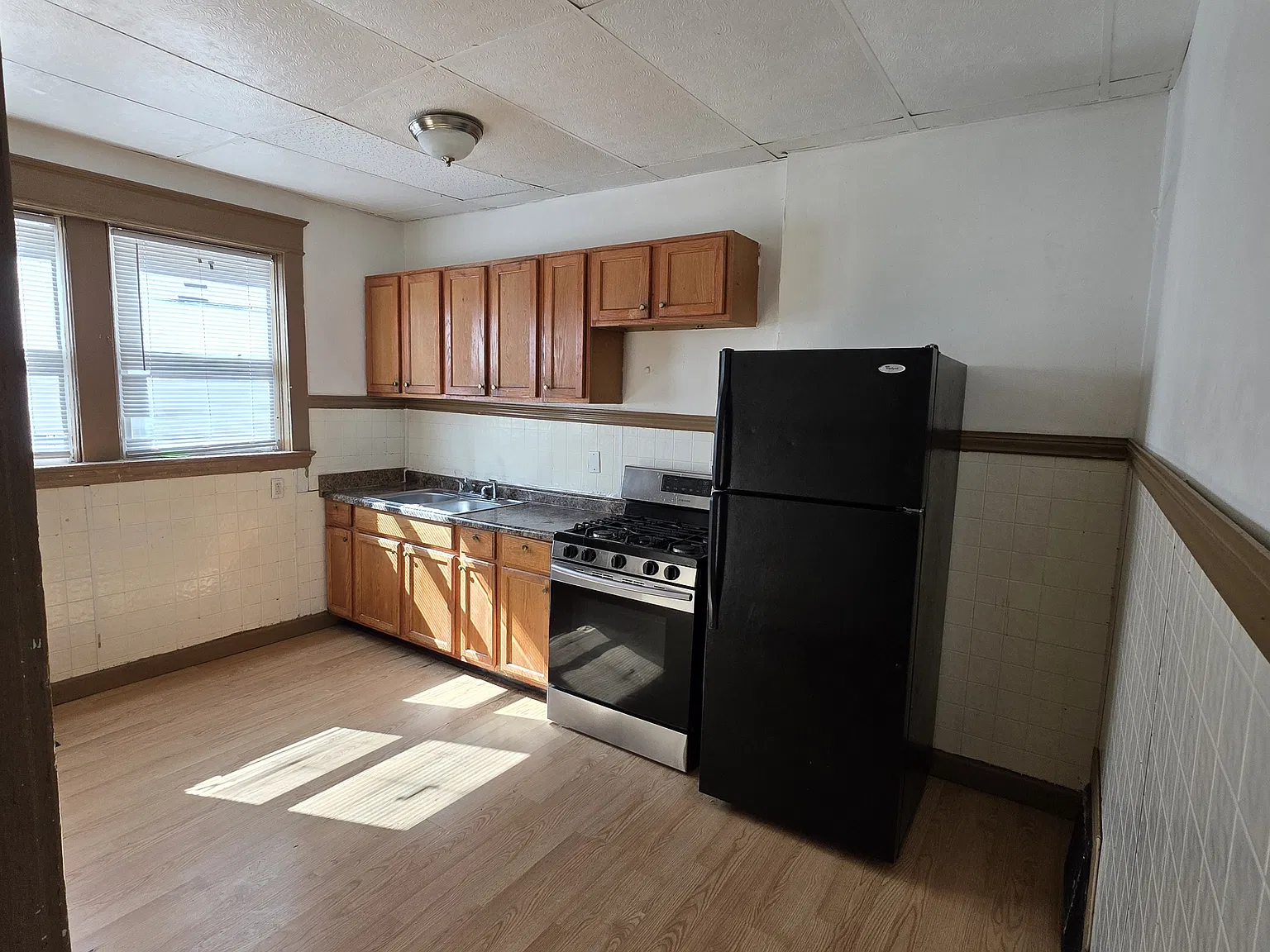 4 bed, 1568 sqft, $1,350 — Photo 3