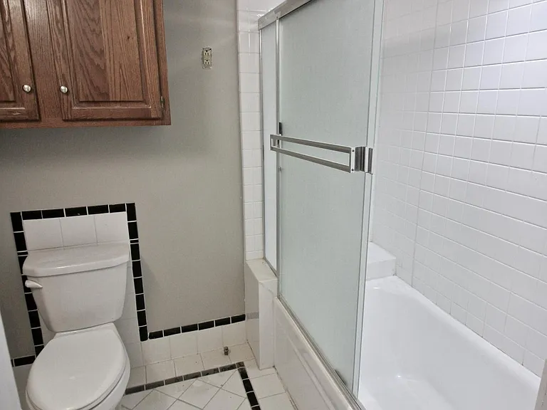 1411 W Murdock St — Photo 15