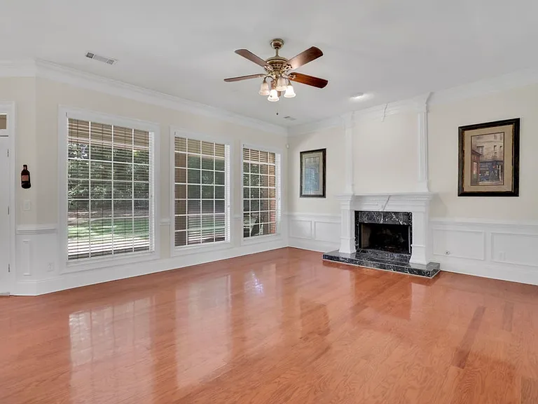 8225 Seven Oaks Dr S — Photo 28