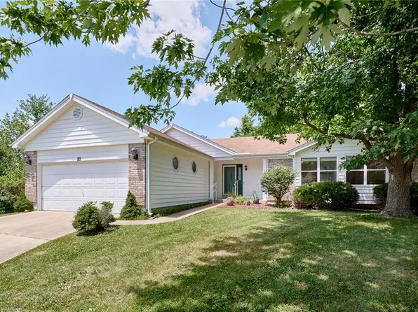 20 Yellowstone Ct, Saint Peters, MO 63376