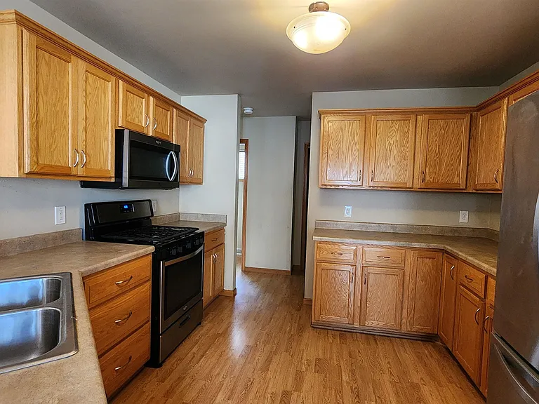 9412 Briar Haven Dr — Photo 10