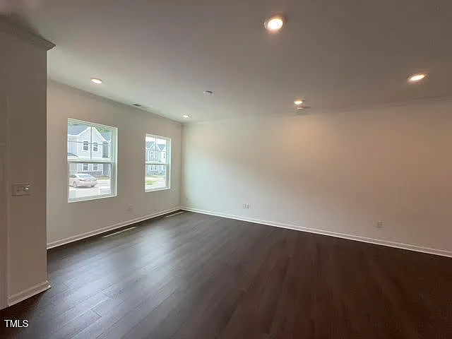 683 Mirkwood Ave — Photo 6