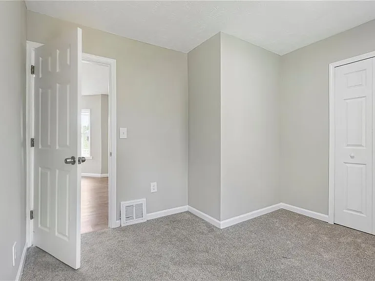 3535 Erin Ave #UP — Photo 11