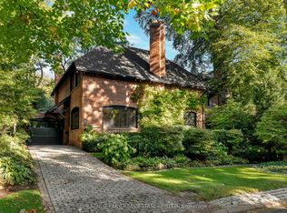 20 McKenzie Ave, Toronto, ON M4W 1J9