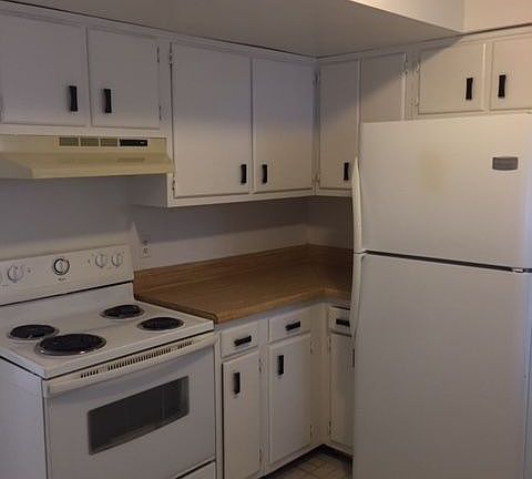 4th image of 5 Birch Ln