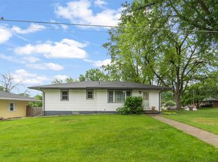 530 Stuart St, Carlisle, IA 50047