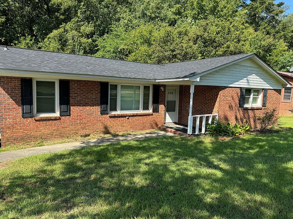 1st image of 306 Ashcroft Dr