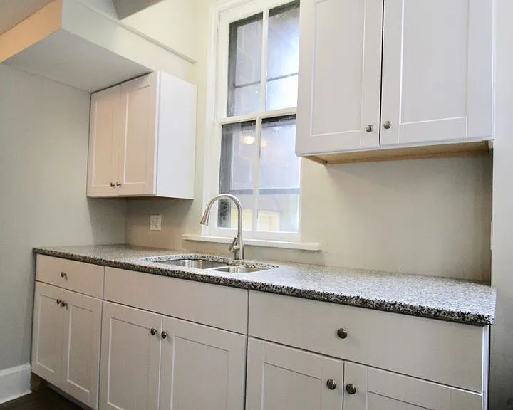 1616 Green St — Photo 4