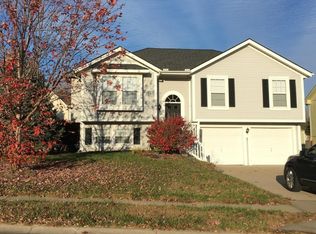 10703 N Wallace Ave, Kansas City, MO 64157