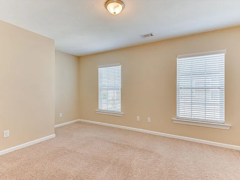 835 Williford Run Dr — Photo 39
