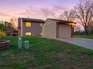 7821 Rimbley Rd, Woodbury, MN 55125