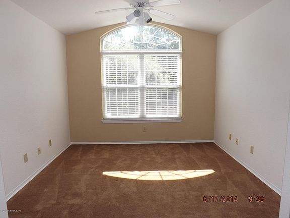 4th image of 13810 N Sutton Park Dr #1220