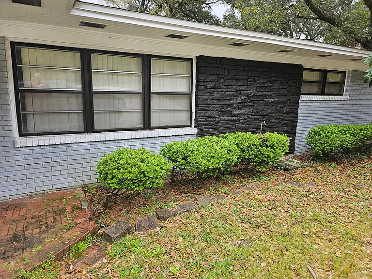 3285 Idlewood Dr — Photo 9