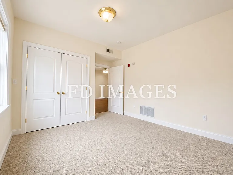 661 Bennington St #2 — Photo 13