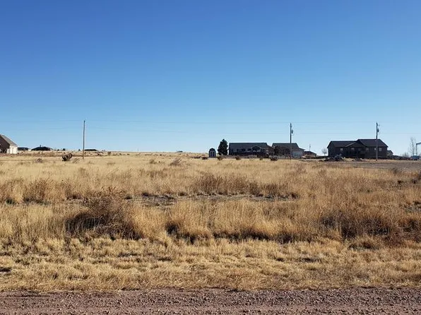 1382 N Farley Dr, Pueblo West, CO 81007