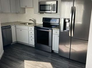 2015 N Swan Rd #2019, Tucson, AZ 85712