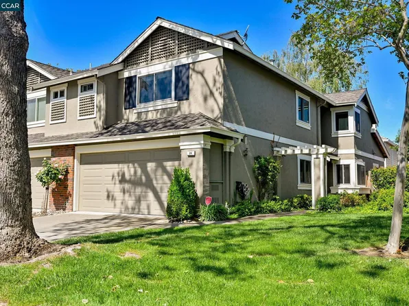24 Rainbow Cir, Danville, CA 94506