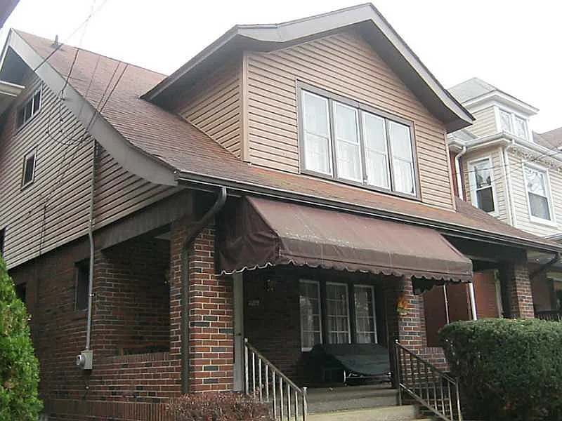 1109 Park St photo 1