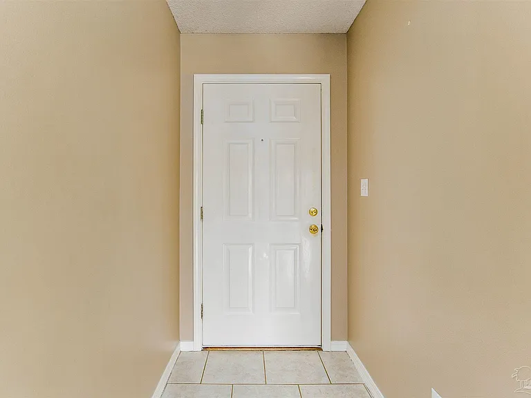 1545 Kitty Hawk Dr — Photo 4
