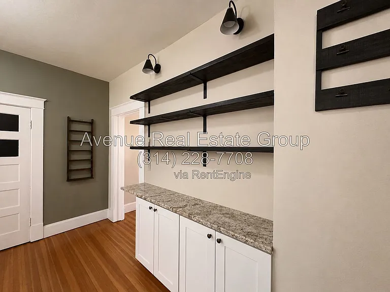 6575 Scanlan Ave — Photo 8
