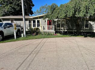 2829 N Canal St, Ludington, MI 49431