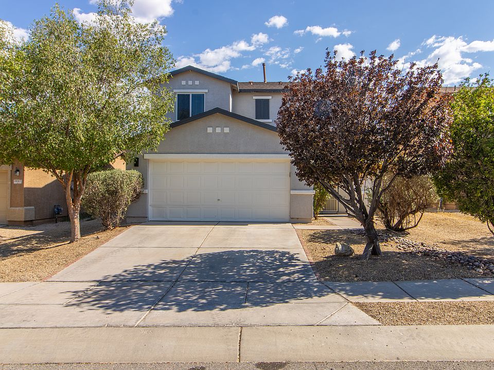 1st image of 1053 W Calle Vista De Suenos