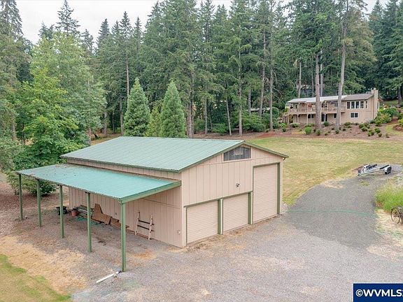 3rd image of 9076 Daleview Rd SE