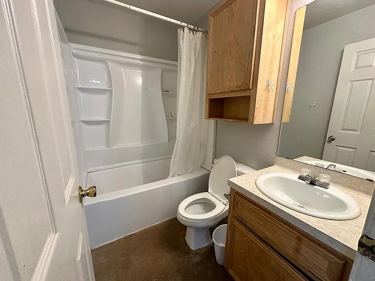 714 Redwood Ln #714 — Photo 12