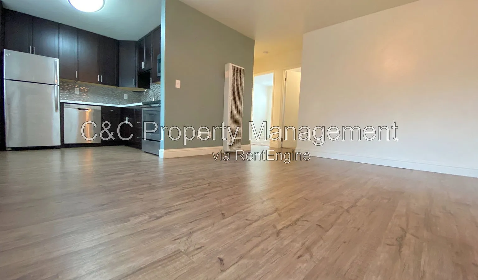 2 bed, 1.0 bath, $2,850 — Photo 3