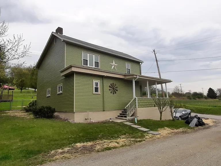 121 McKenna Ln — Photo 4
